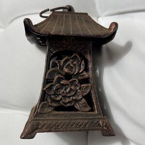 Vintage Partylite Cast Iron Pagoda Lantern Candle Holder Asian Style Garden